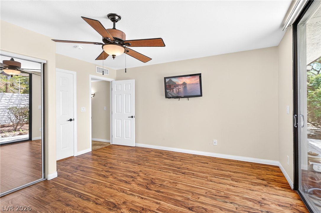 4587 Madreperla Street Las Vegas NV 89121