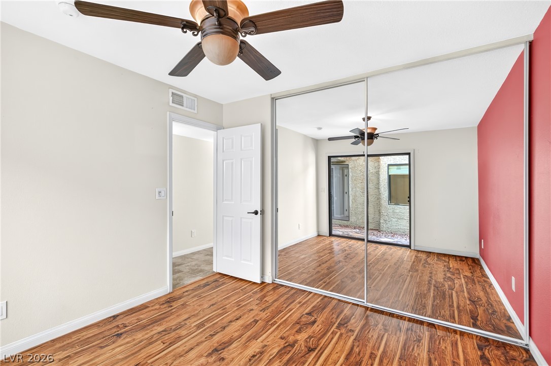 4587 Madreperla Street Las Vegas NV 89121