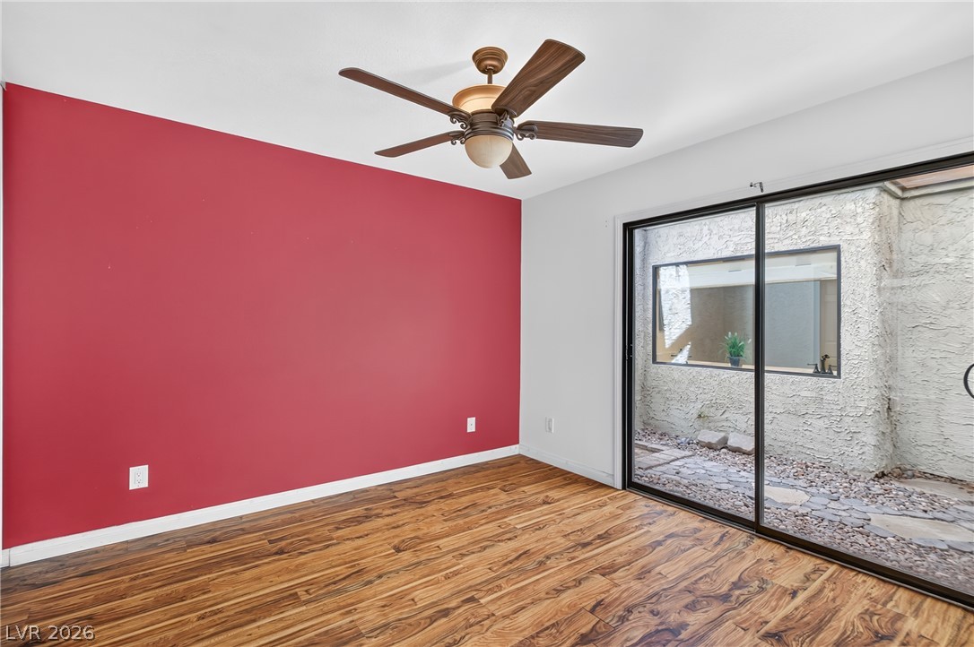 4587 Madreperla Street Las Vegas NV 89121