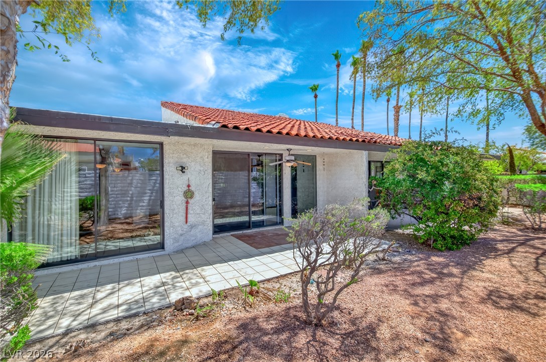 4587 Madreperla Street Las Vegas NV 89121