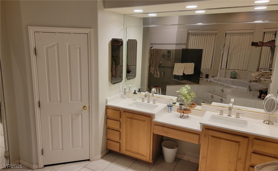 8640 Horse Drive Las Vegas NV 89143