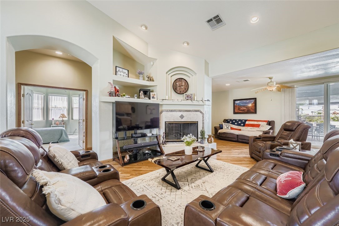 8640 Horse Drive Las Vegas NV 89143