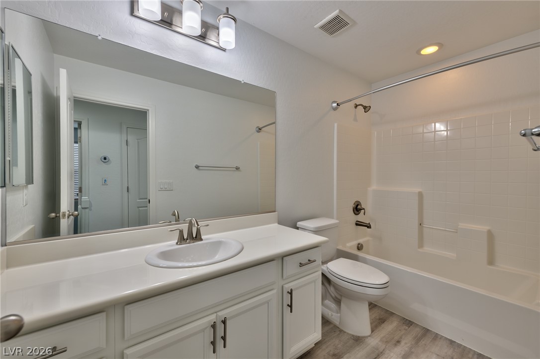 7724 Eastham Bay Avenue Las Vegas NV 89179