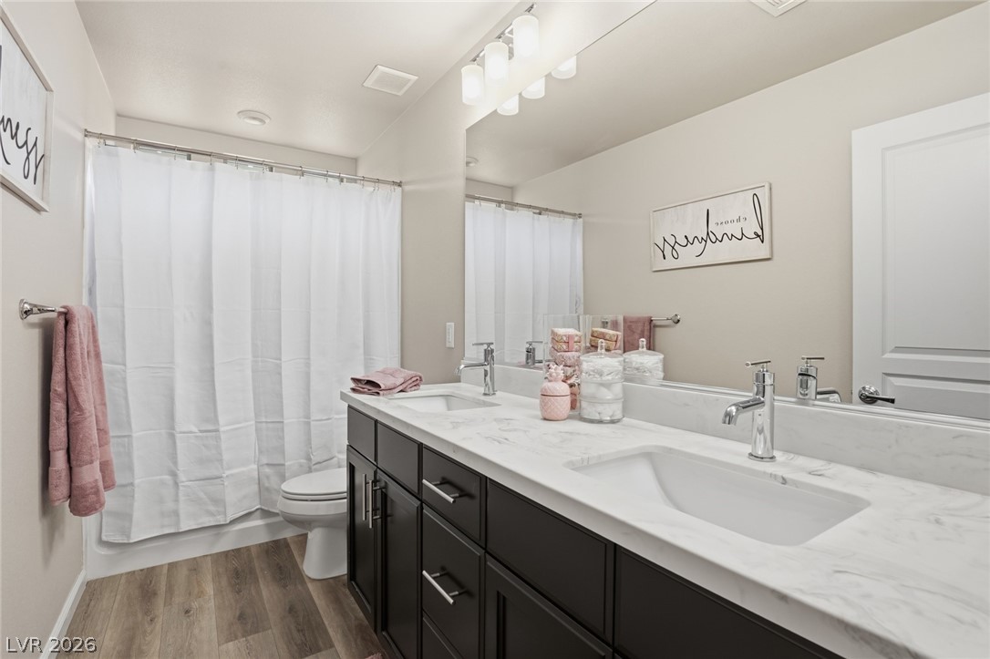 8138 Shale Canyon Street Las Vegas NV 89139