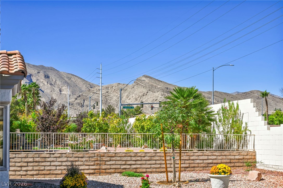 10020 Villa Ridge Drive Las Vegas NV 89134