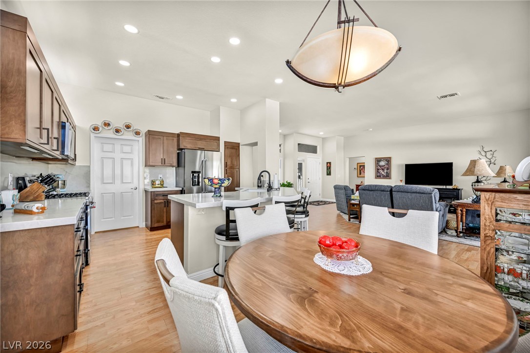 10020 Villa Ridge Drive Las Vegas NV 89134