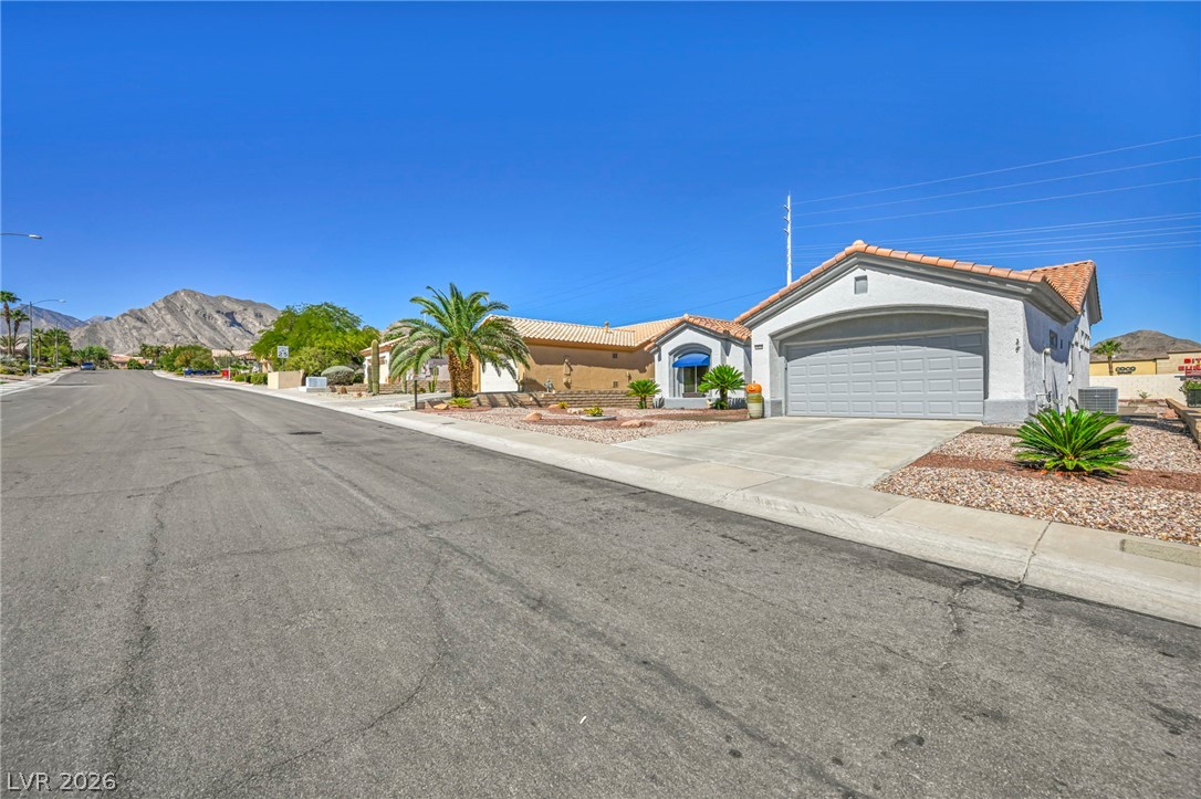 10020 Villa Ridge Drive Las Vegas NV 89134
