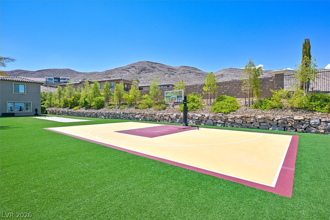 24 Olympia Ridge Drive Las Vegas NV 89141