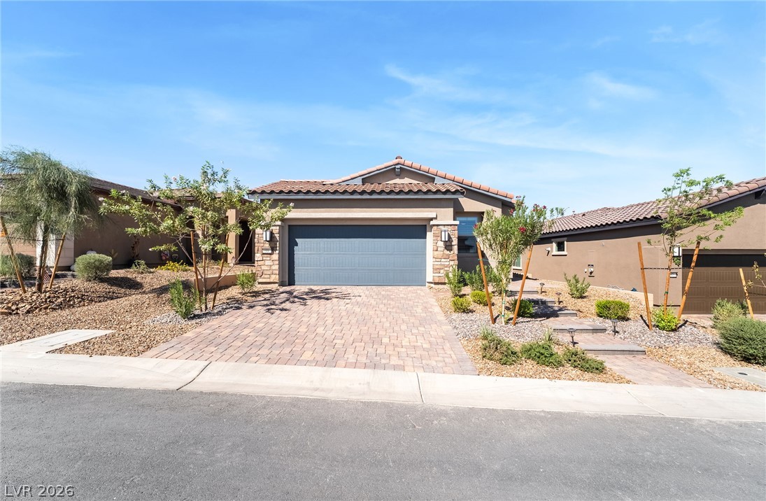 53 Lake Bluff Court Henderson NV 89011
