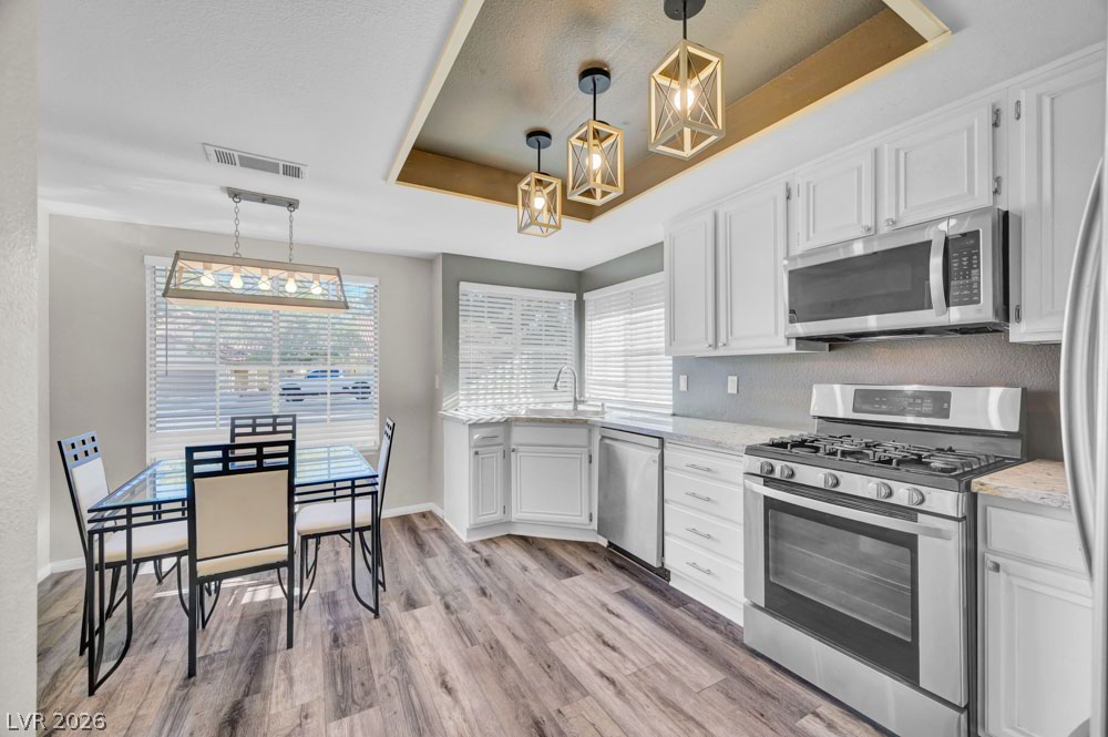 9644 Swan Bay Drive Las Vegas NV 89117