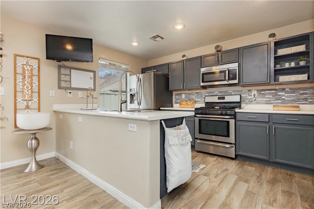 2054 Seattle Shore Street Las Vegas NV 89115