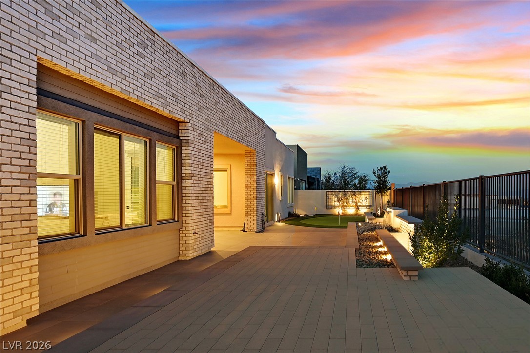 472 Sand Dune Arch Street Las Vegas NV 89138