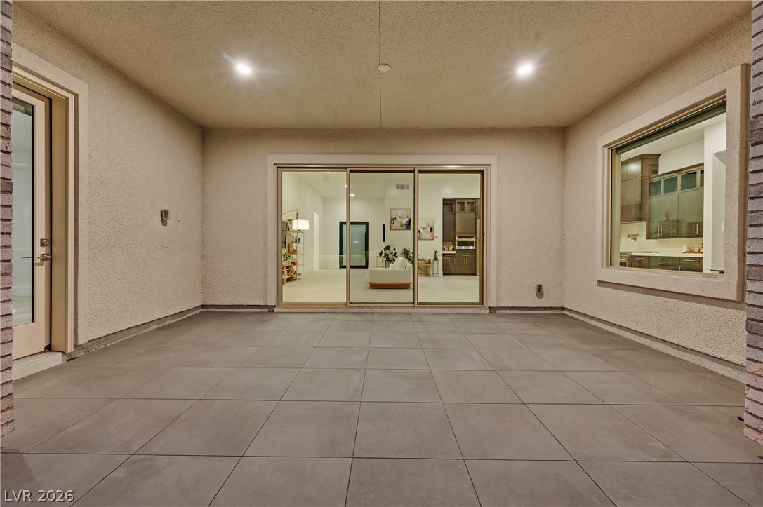 472 Sand Dune Arch Street Las Vegas NV 89138