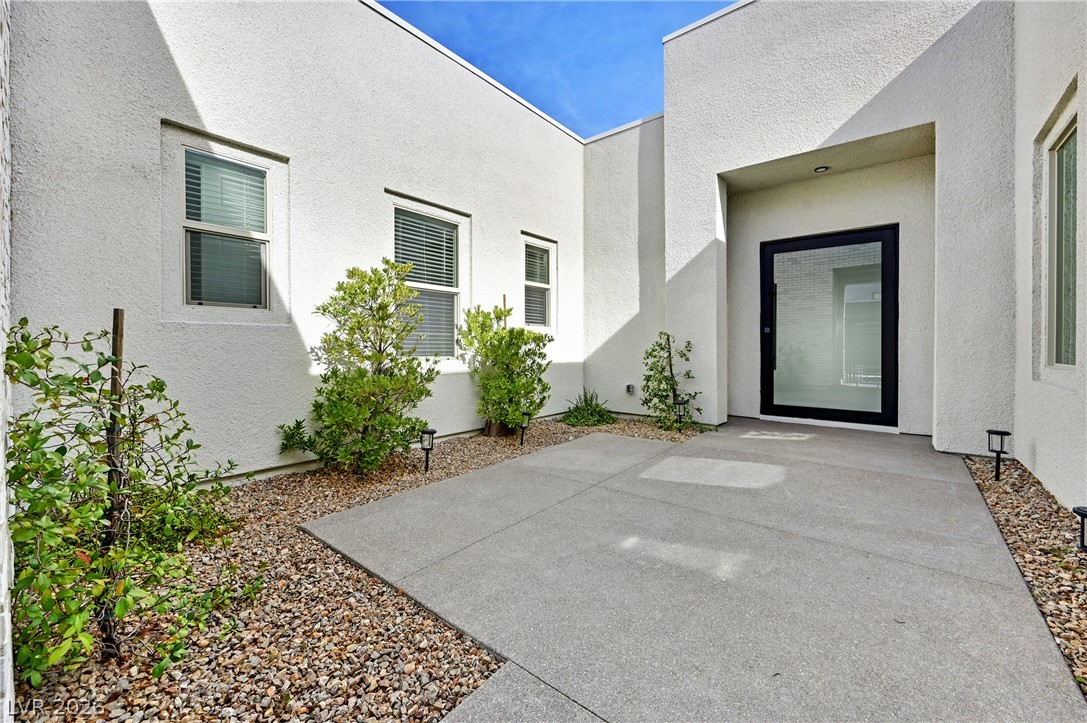 472 Sand Dune Arch Street Las Vegas NV 89138