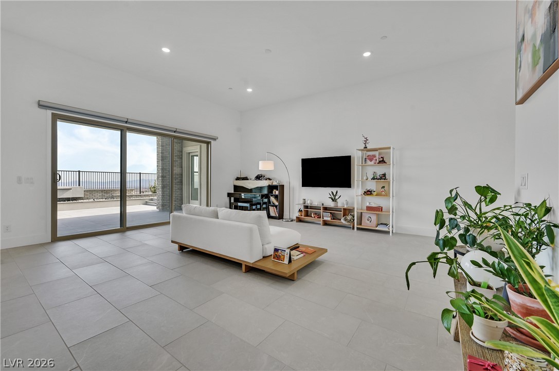 472 Sand Dune Arch Street Las Vegas NV 89138