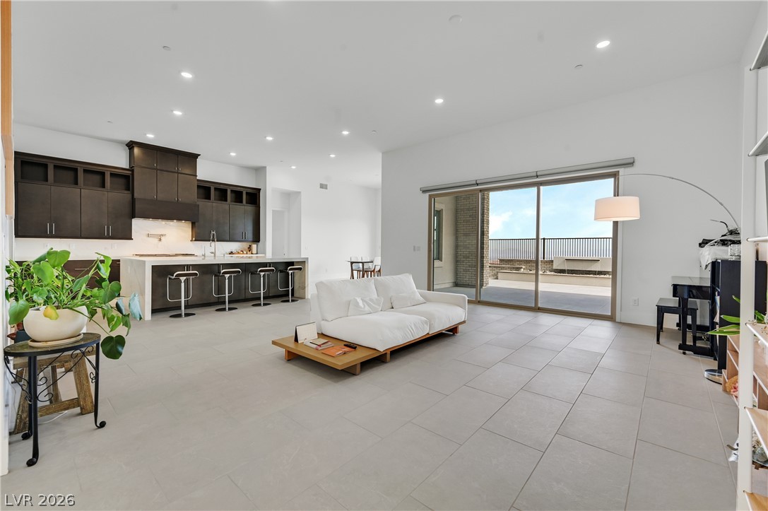 472 Sand Dune Arch Street Las Vegas NV 89138