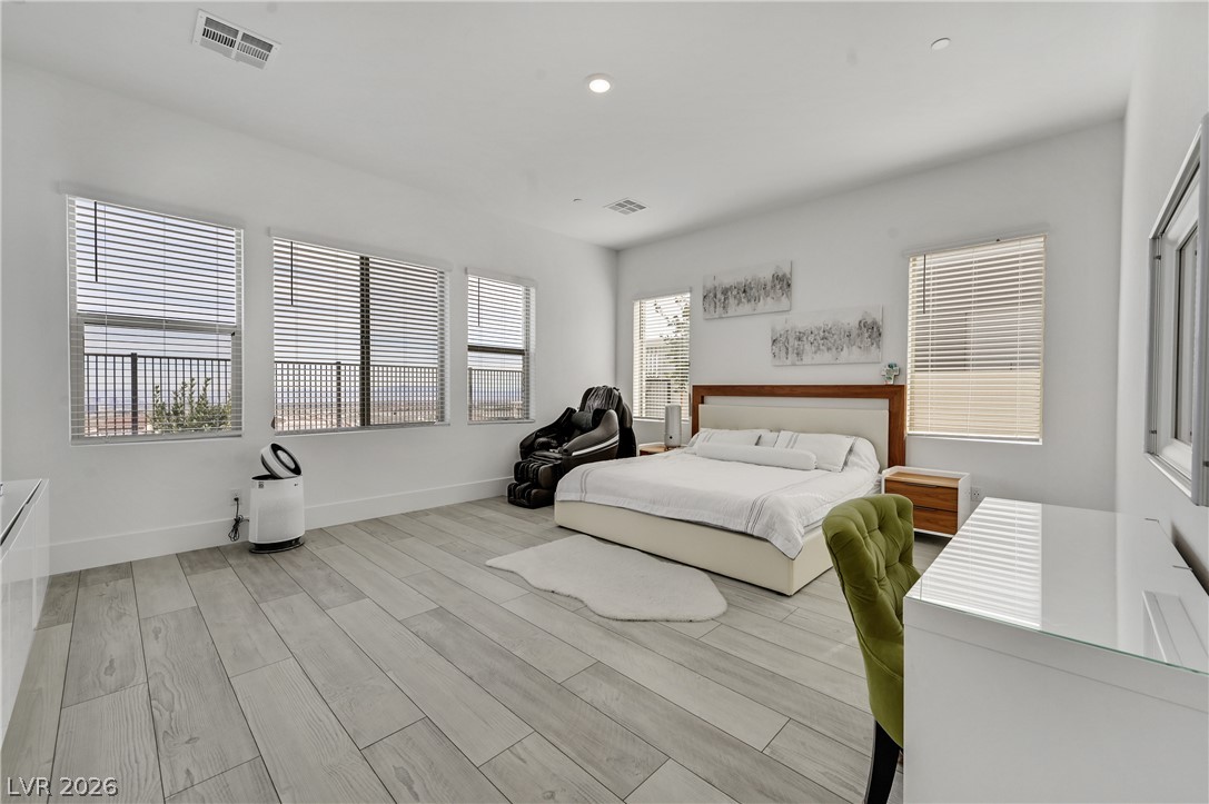 472 Sand Dune Arch Street Las Vegas NV 89138