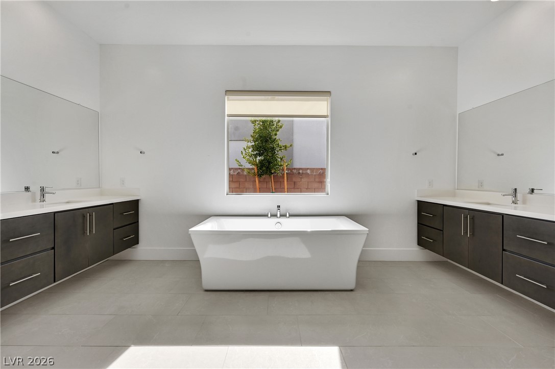 472 Sand Dune Arch Street Las Vegas NV 89138