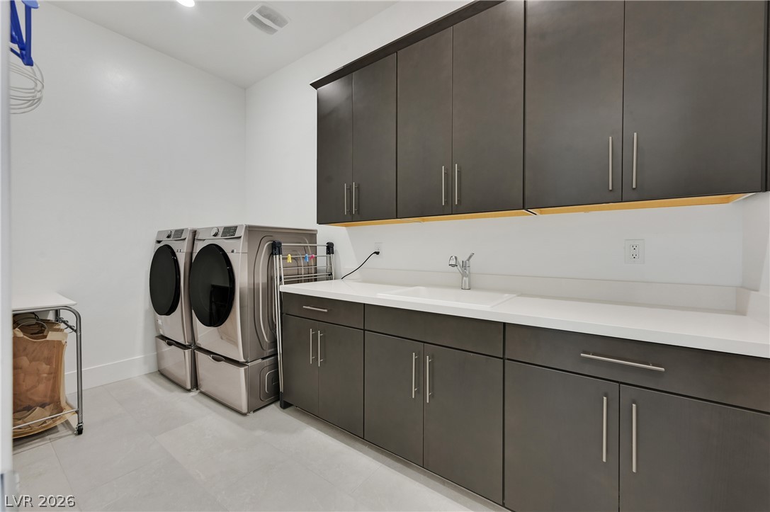 472 Sand Dune Arch Street Las Vegas NV 89138