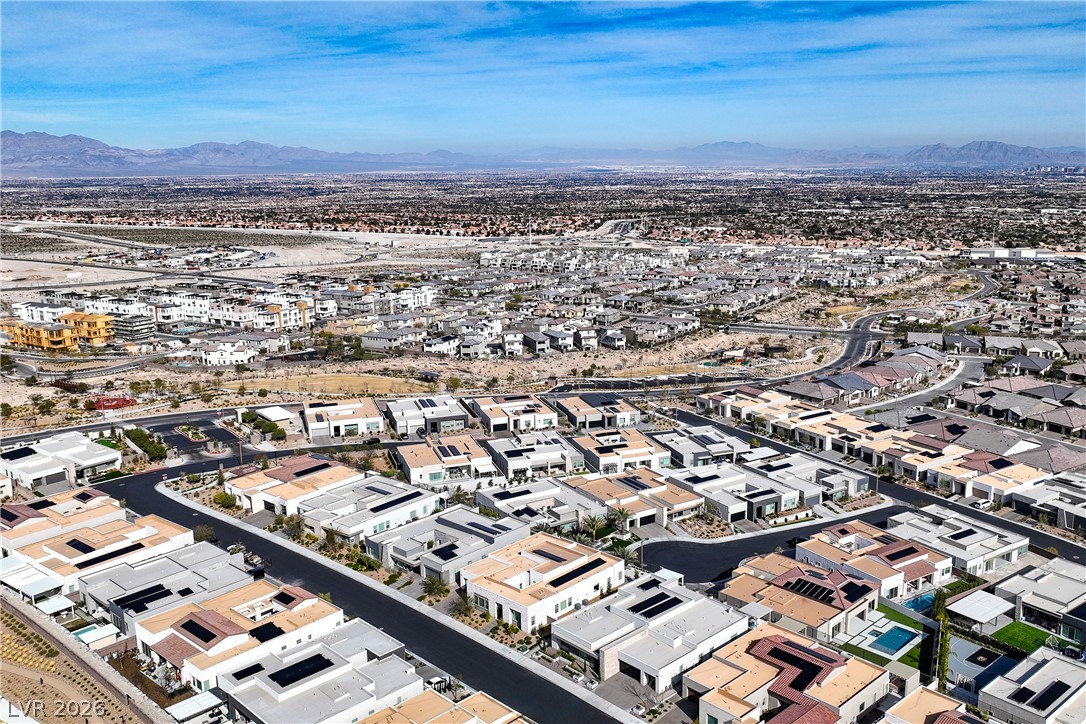 472 Sand Dune Arch Street Las Vegas NV 89138
