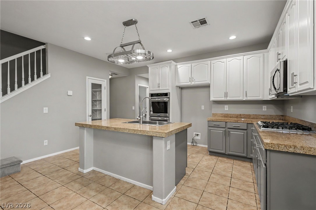 9052 Black Elk Avenue Las Vegas NV 89143