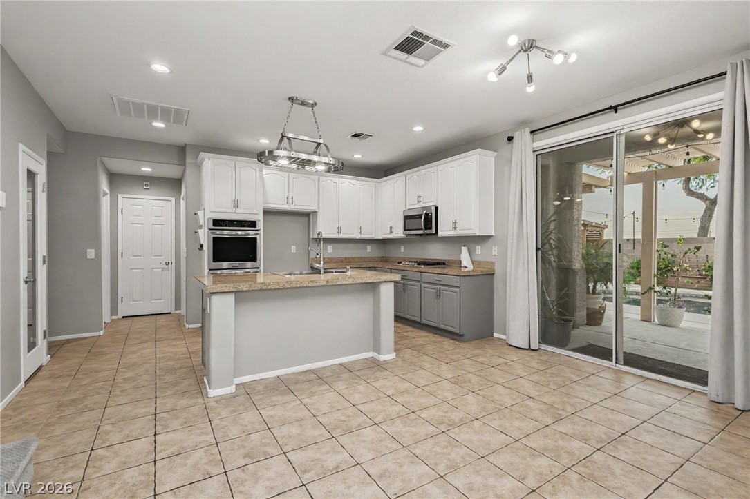 9052 Black Elk Avenue Las Vegas NV 89143