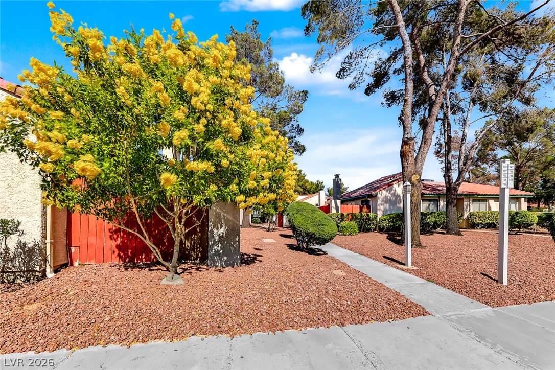 737 Heritage Vista Avenue Henderson NV 89015