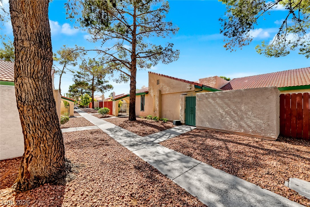 737 Heritage Vista Avenue Henderson NV 89015