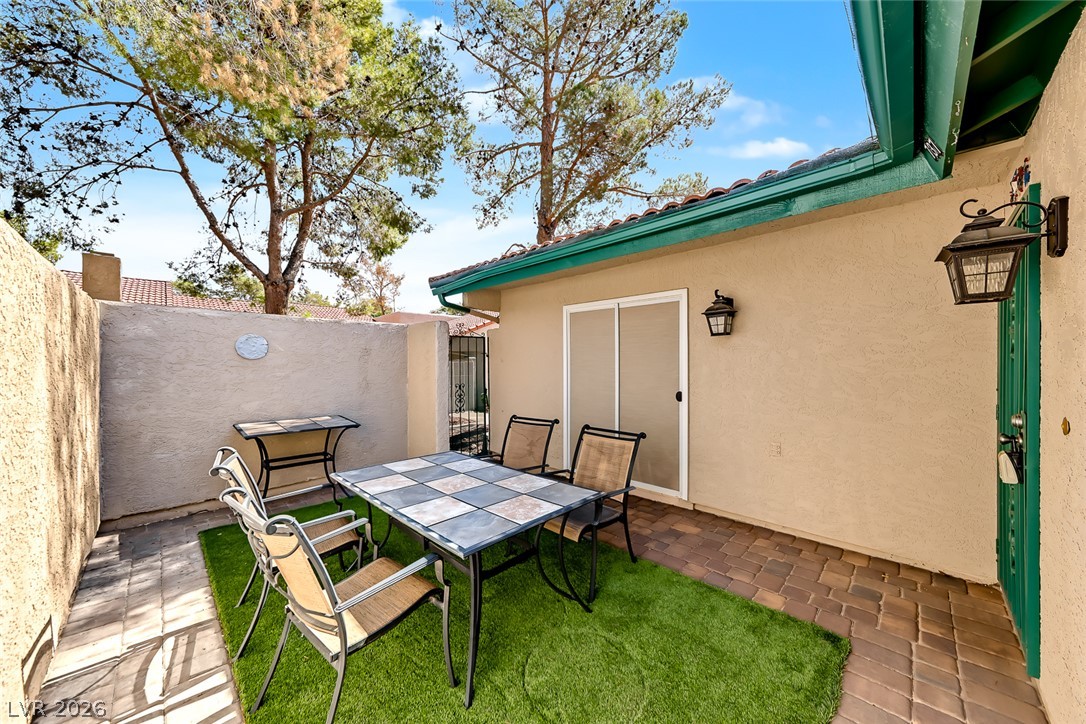 737 Heritage Vista Avenue Henderson NV 89015