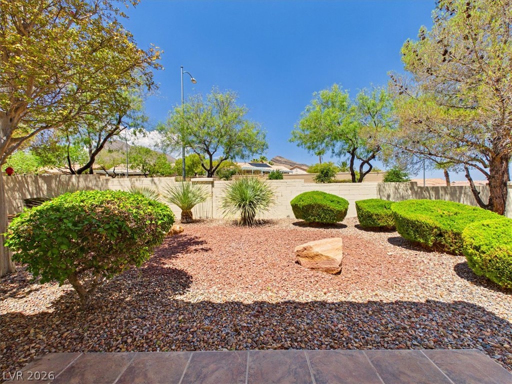 2833 Breakers Creek Drive Las Vegas NV 89134
