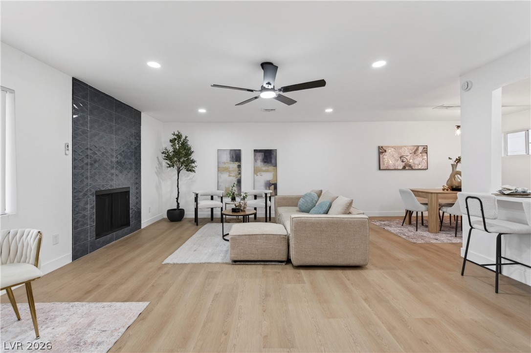 541 Burton Street Henderson NV 89015