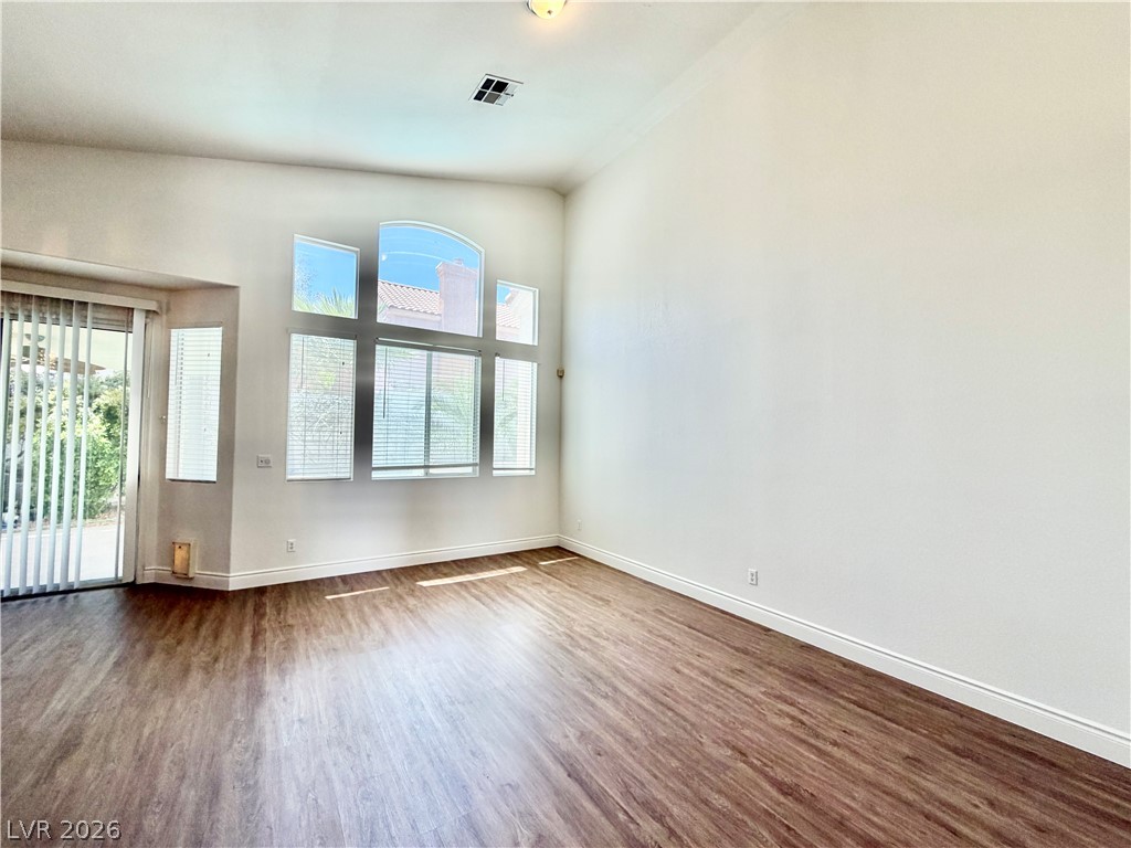 9413 Cedar Heights Avenue Las Vegas NV 89134