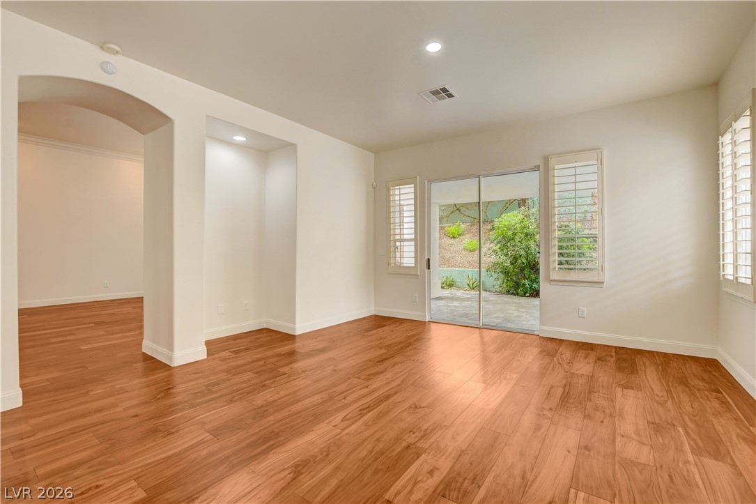 945 Granger Farm Way Las Vegas NV 89145