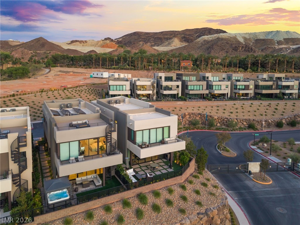 16 Heron Harbour Drive Henderson NV 89011