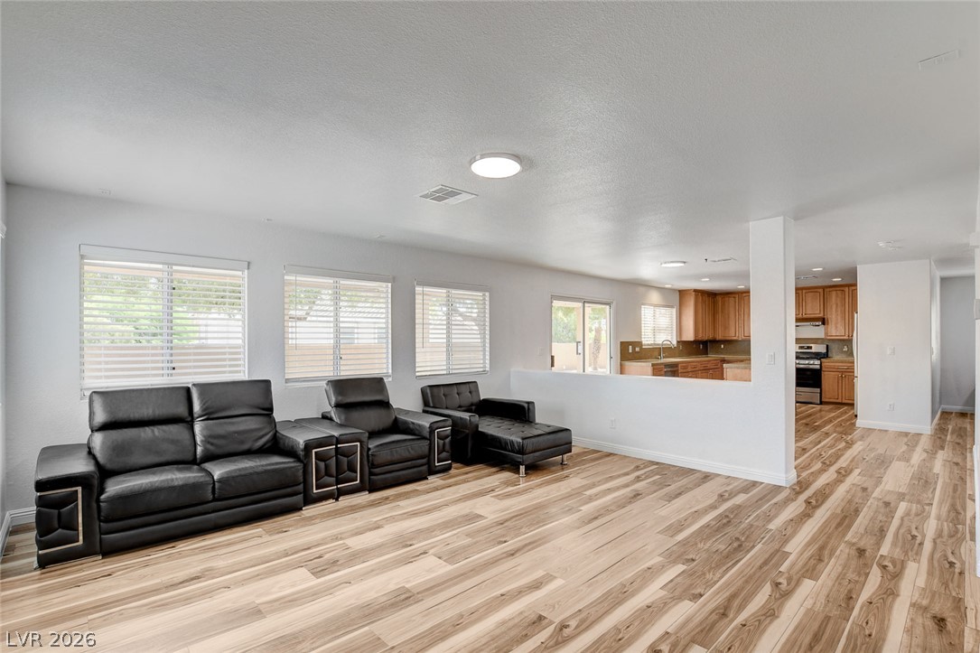 160 Kennet Court Las Vegas NV 89144