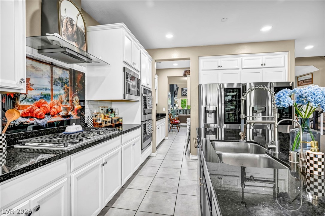 989 Alverstone Court Henderson NV 89002