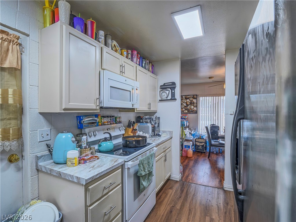 1400 Blankenship Avenue Las Vegas NV 89106