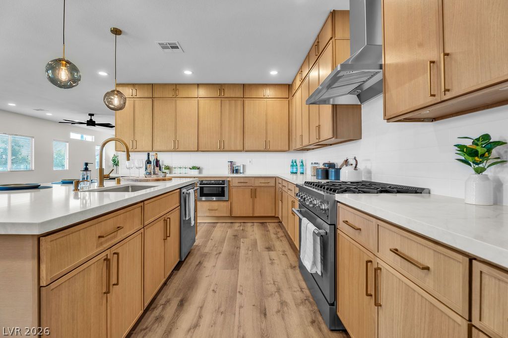 121 Torchwood Lane Las Vegas NV 89144