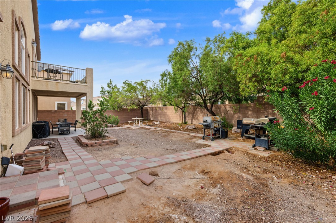 7021 Albatross Attic Street North Las Vegas NV 89084