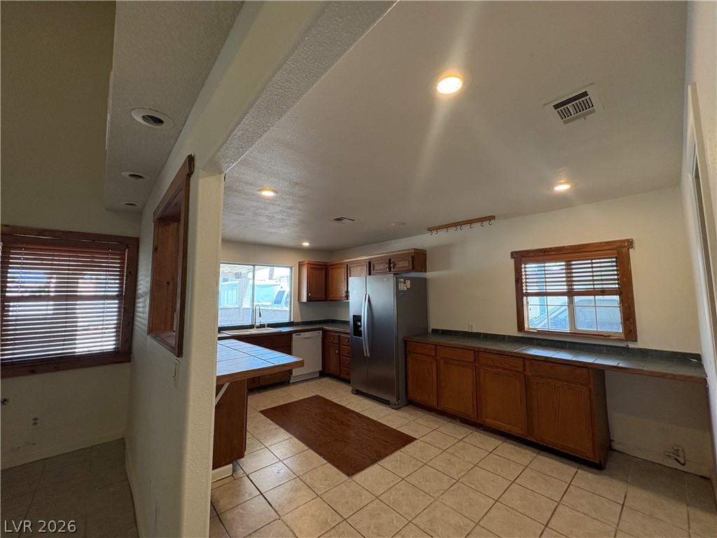 6808 Evanston Avenue Las Vegas NV 89108