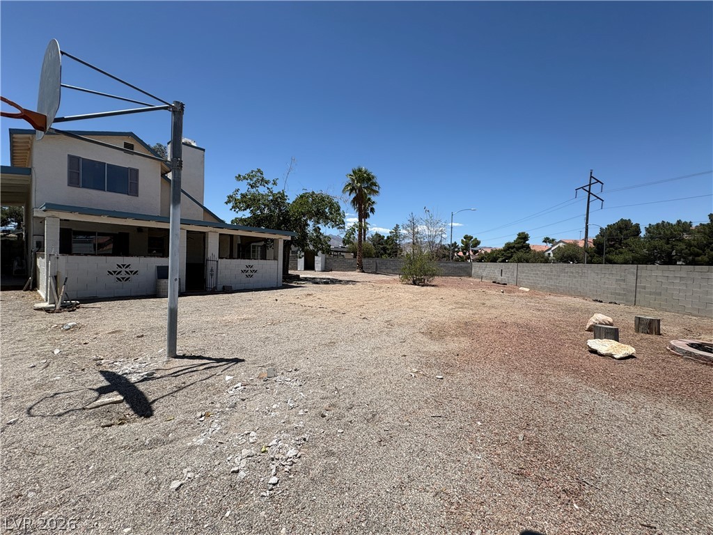 6808 Evanston Avenue Las Vegas NV 89108