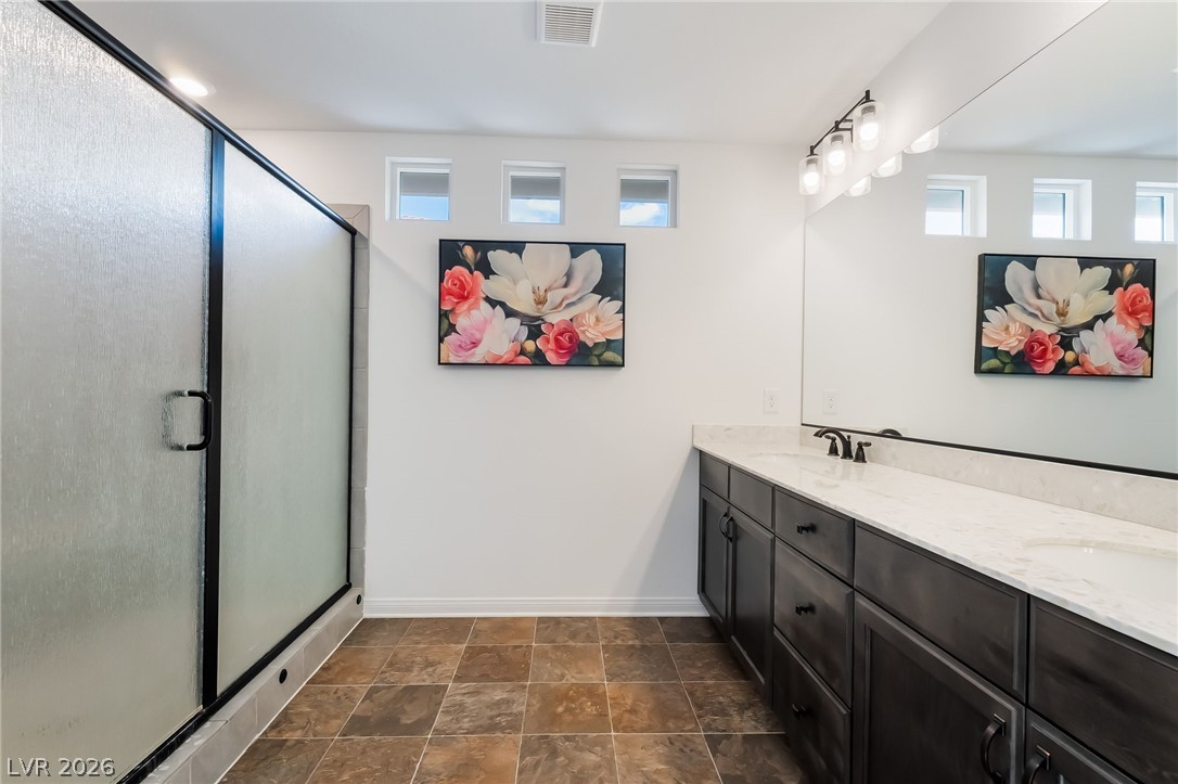 7802 Pacific Dunes Street Las Vegas NV 89139