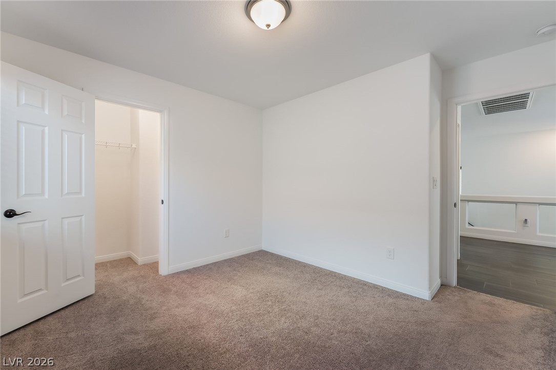 7802 Pacific Dunes Street Las Vegas NV 89139