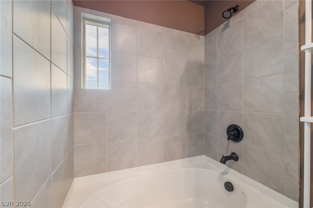 7802 Pacific Dunes Street Las Vegas NV 89139