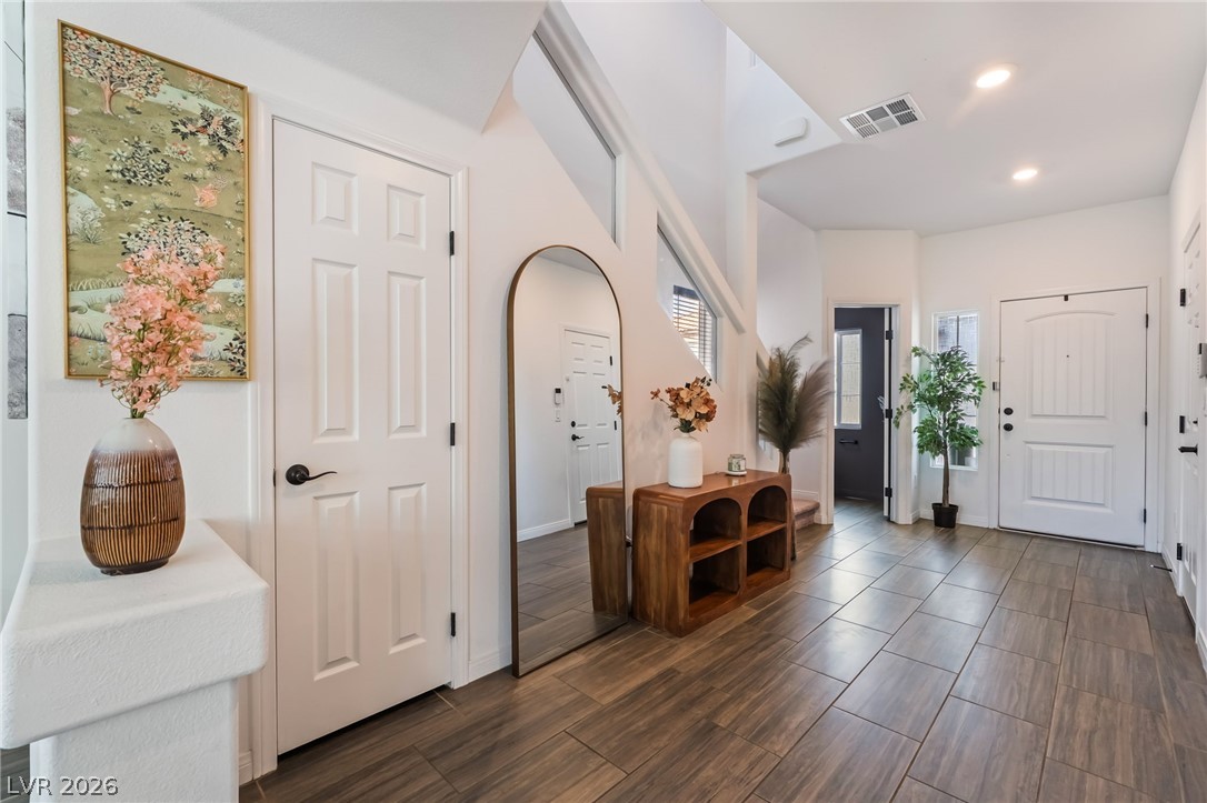 7802 Pacific Dunes Street Las Vegas NV 89139