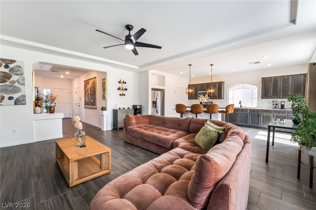 7802 Pacific Dunes Street Las Vegas NV 89139