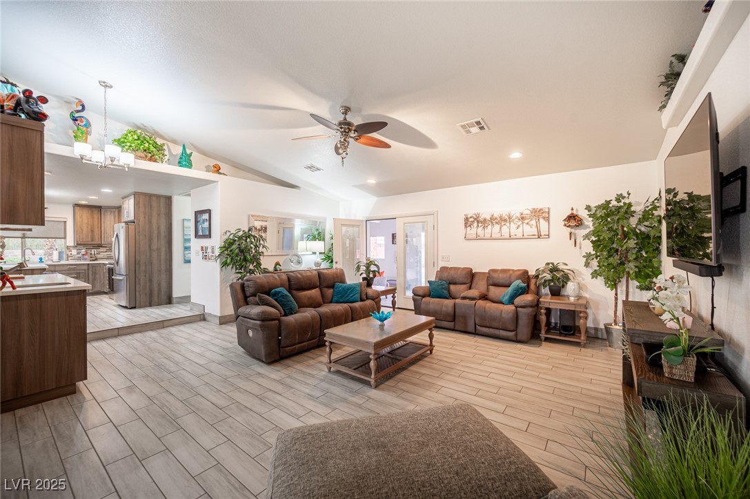 8610 Mohawk Street Las Vegas NV 89139