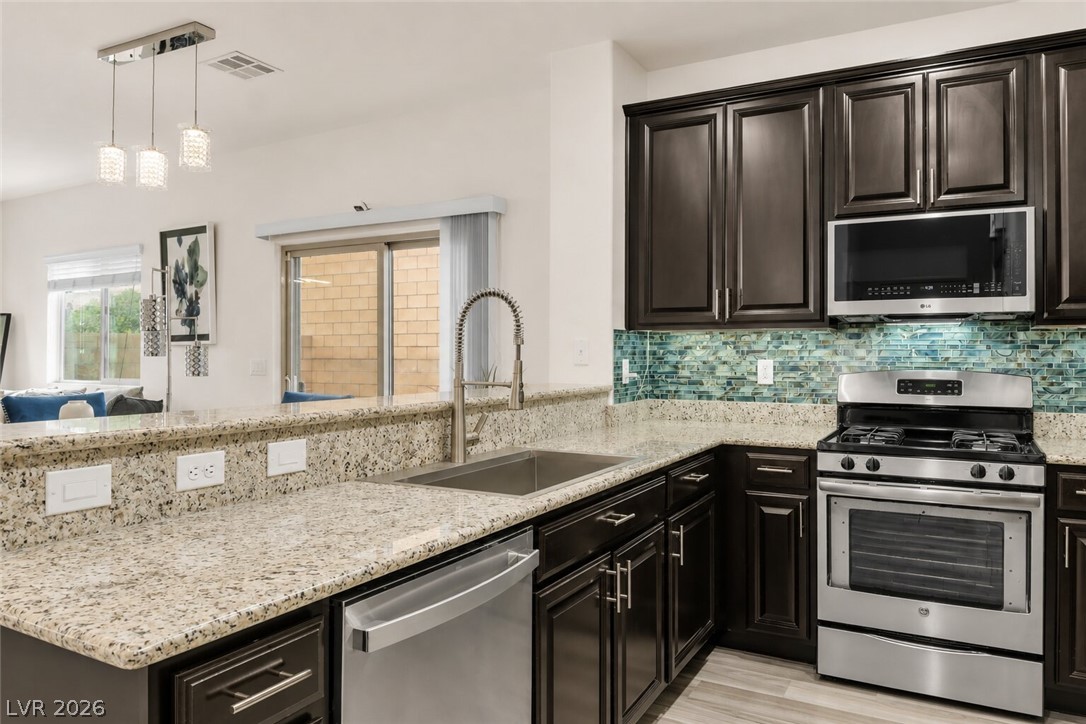 7605 Reveal Court Las Vegas NV 89149