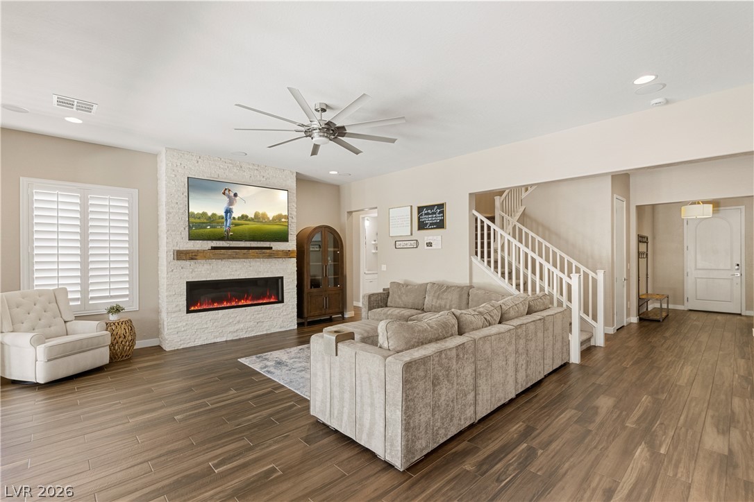 449 Paso De Montana Street Las Vegas NV 89138