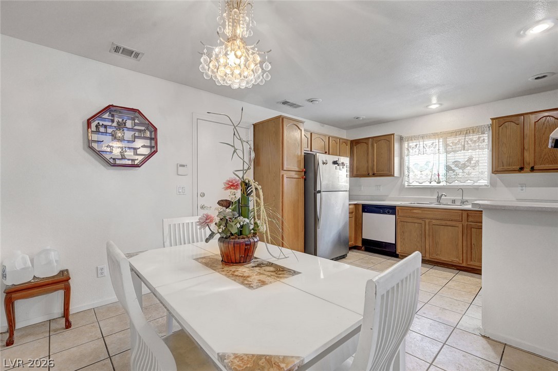 6086 Sunken River Trail Las Vegas NV 89118